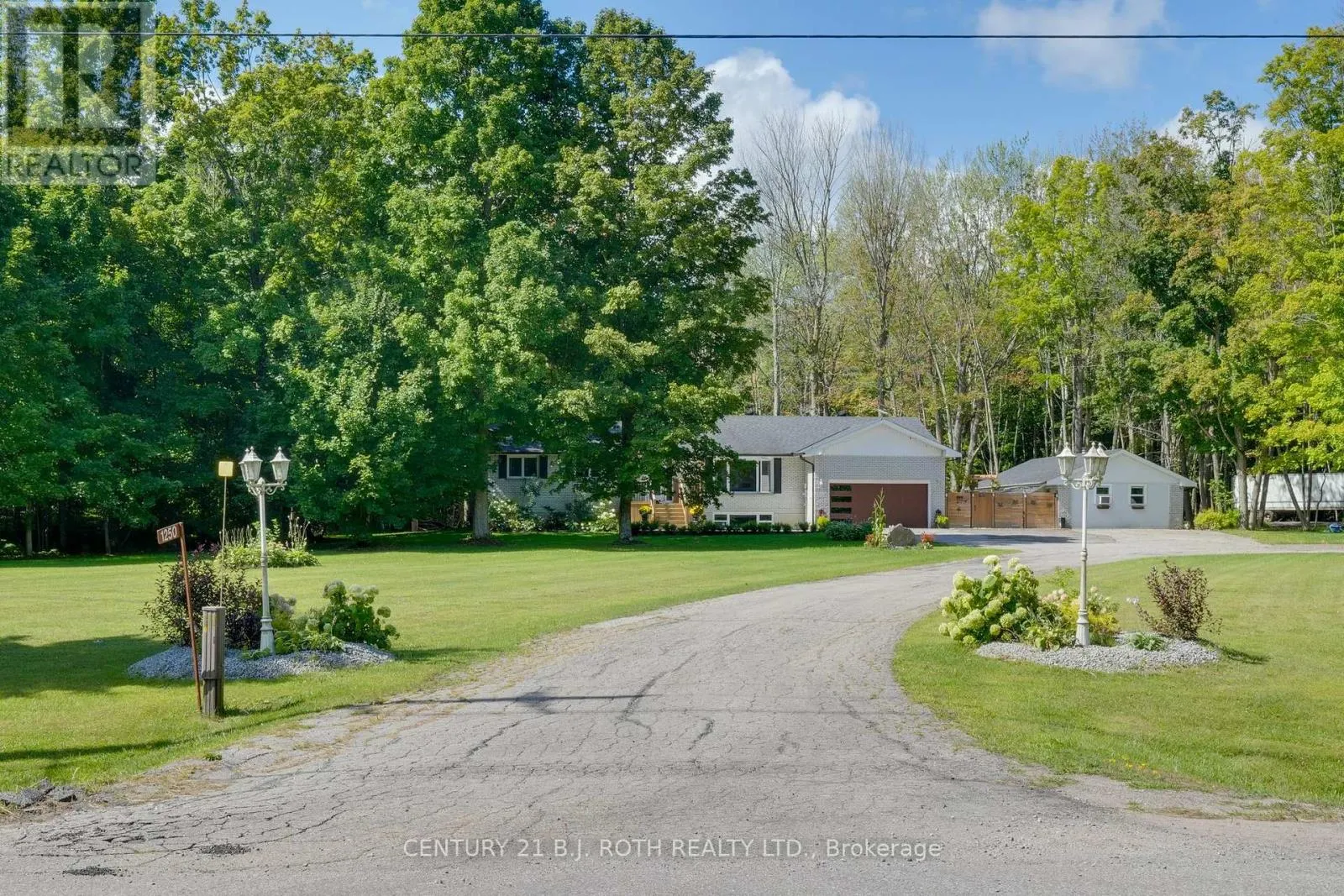 1250 COUNTY ROAD 6 ROAD S