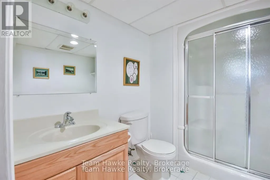 20 - 90 BURKE STREET, #20