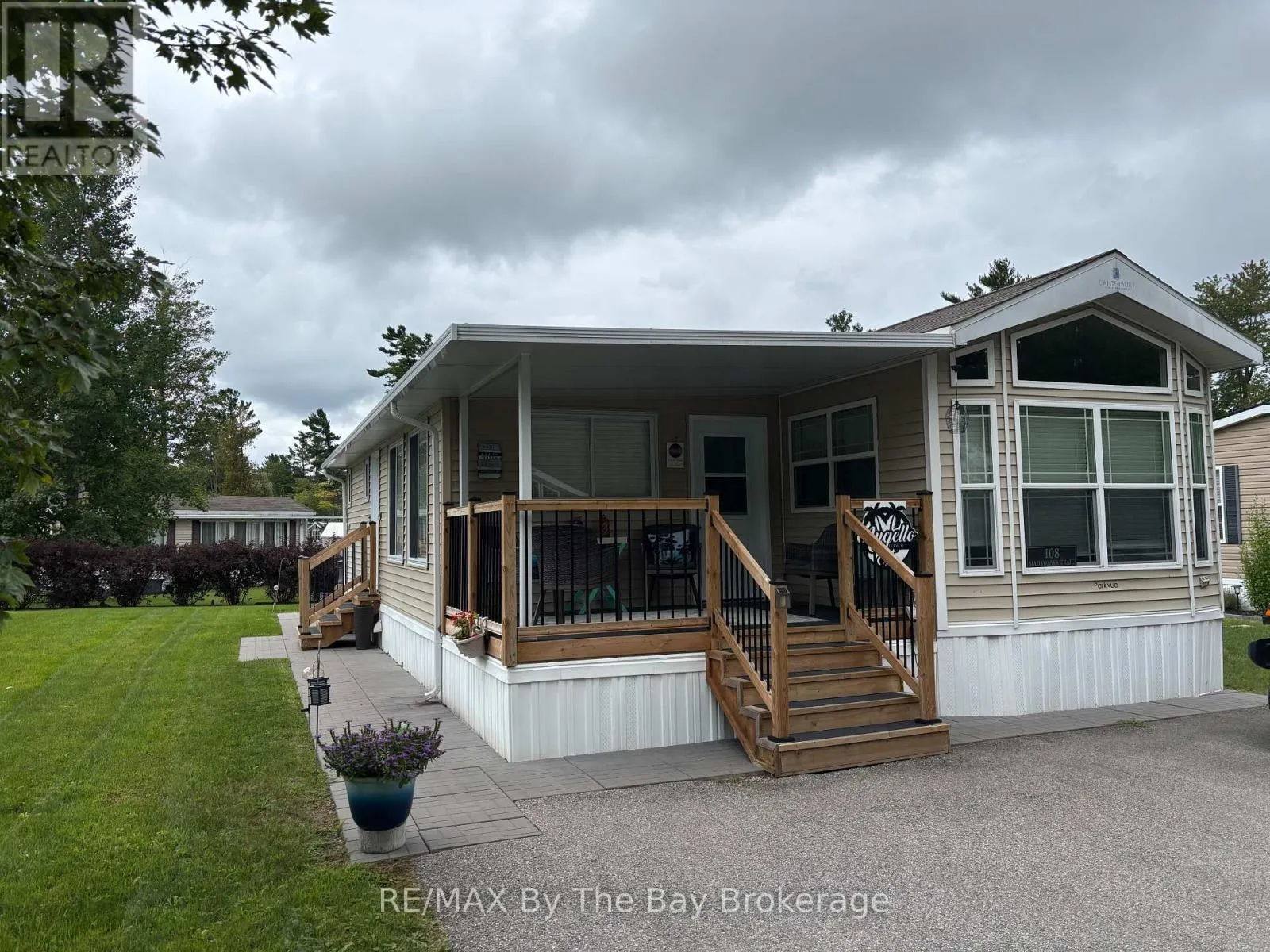 108 MADAWASKA TRAIL