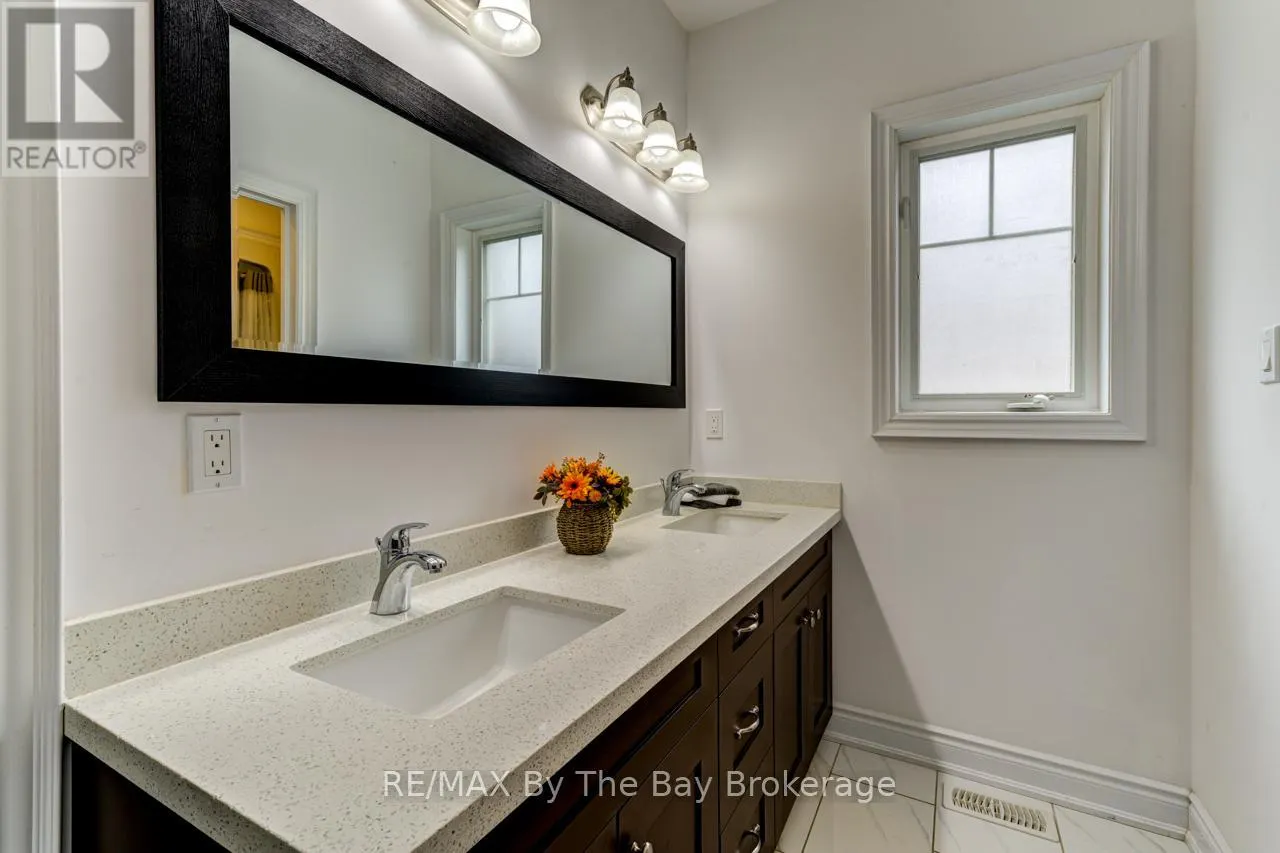 287 ROBINSON ROAD