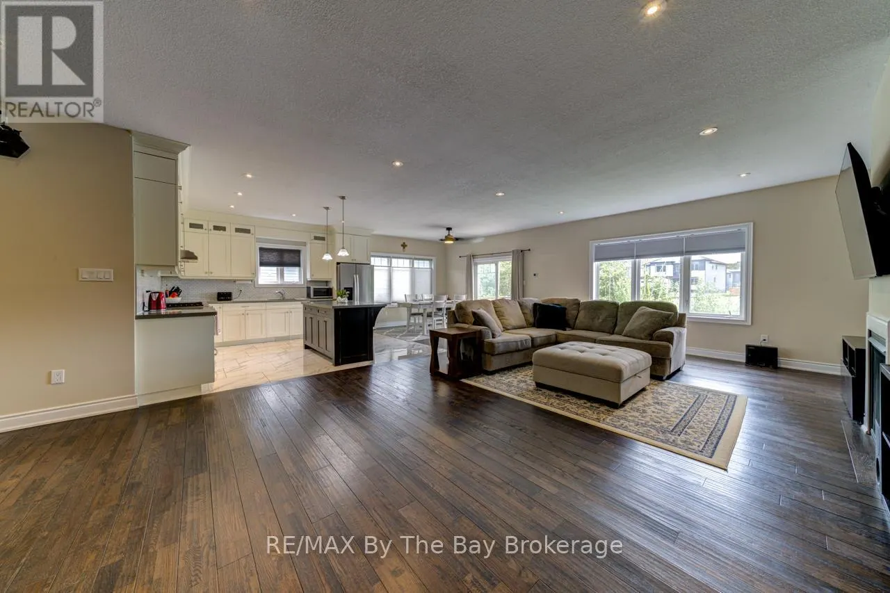 287 ROBINSON ROAD