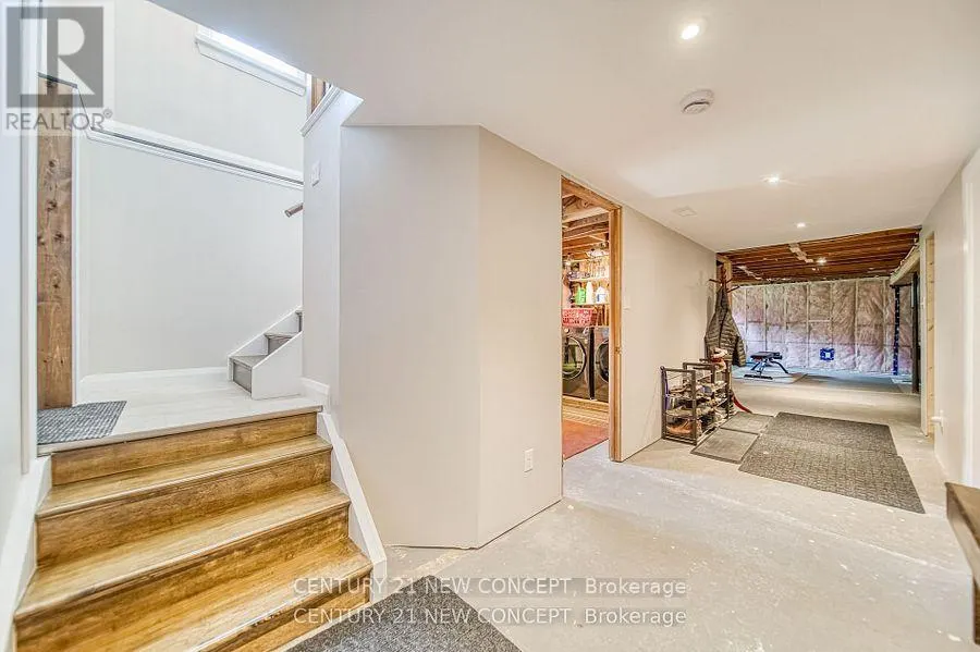 51 FITTONS ROAD E
