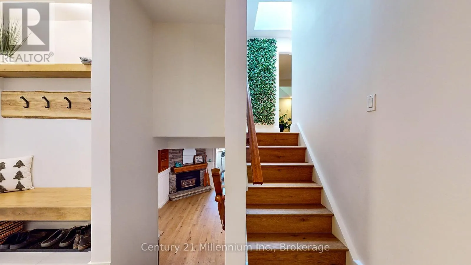 10 SUNSET COURT