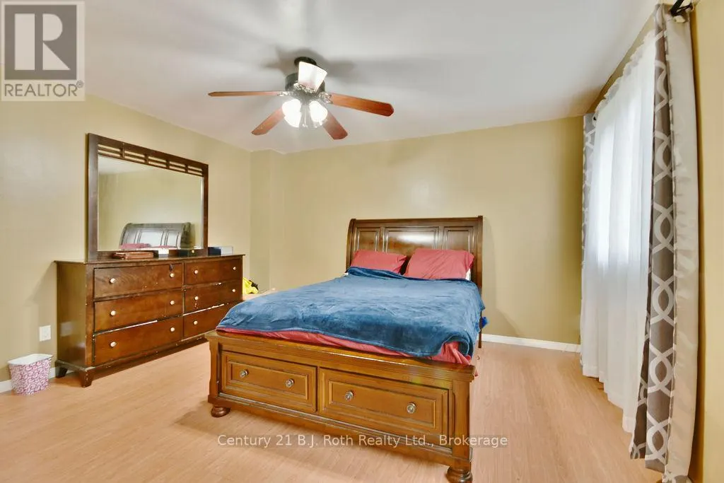 7 - 441 BARRIE ROAD, #7