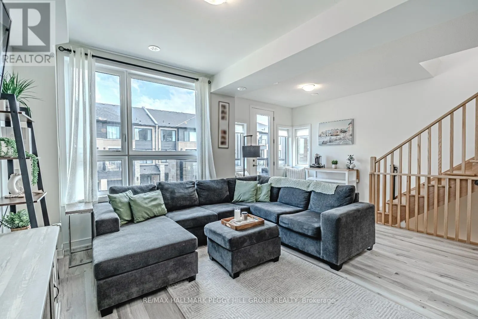 25 RED MAPLE LANE