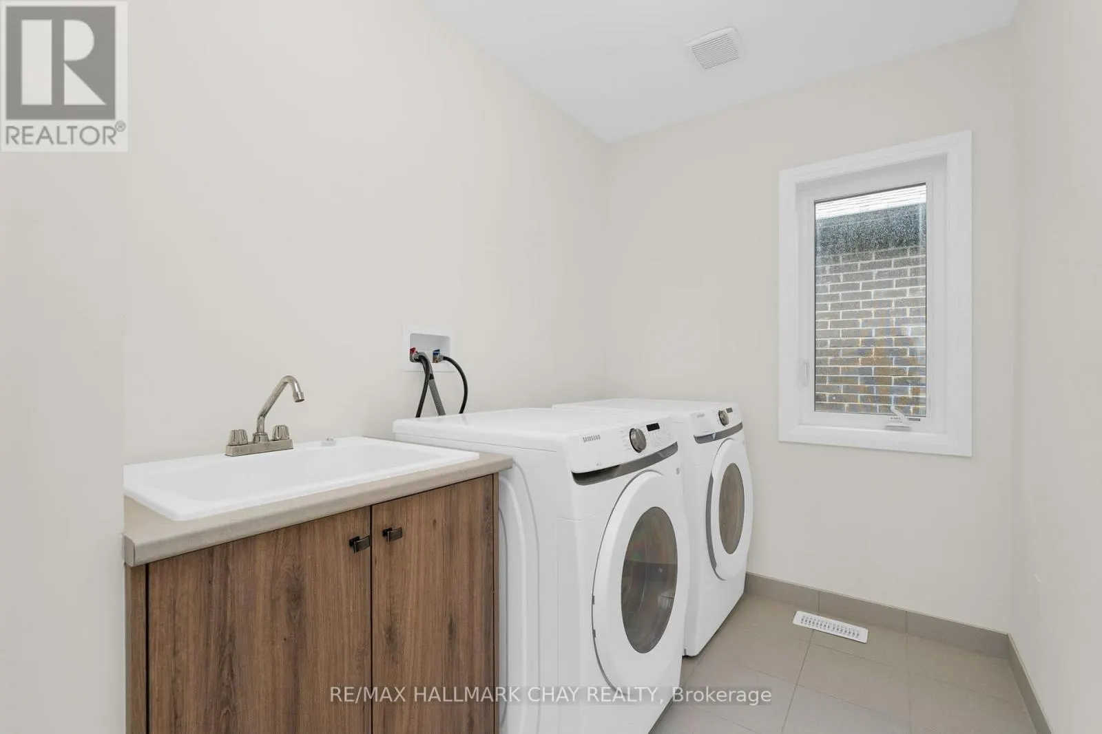 58 BEARBERRY ROAD
