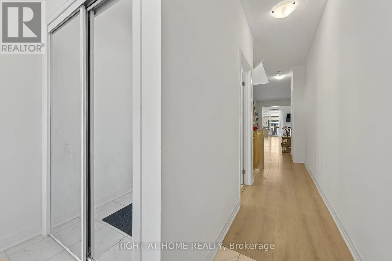 86 WEST OAK TRAIL