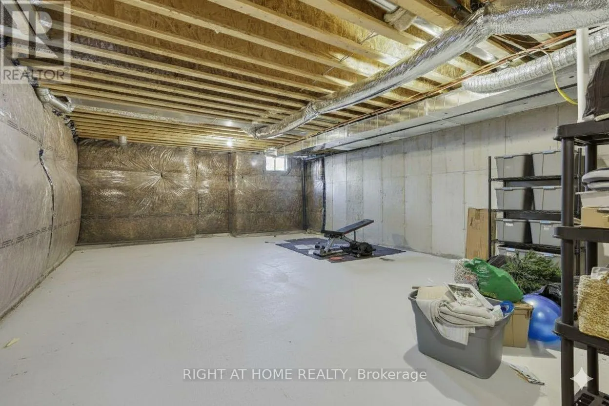 86 WEST OAK TRAIL
