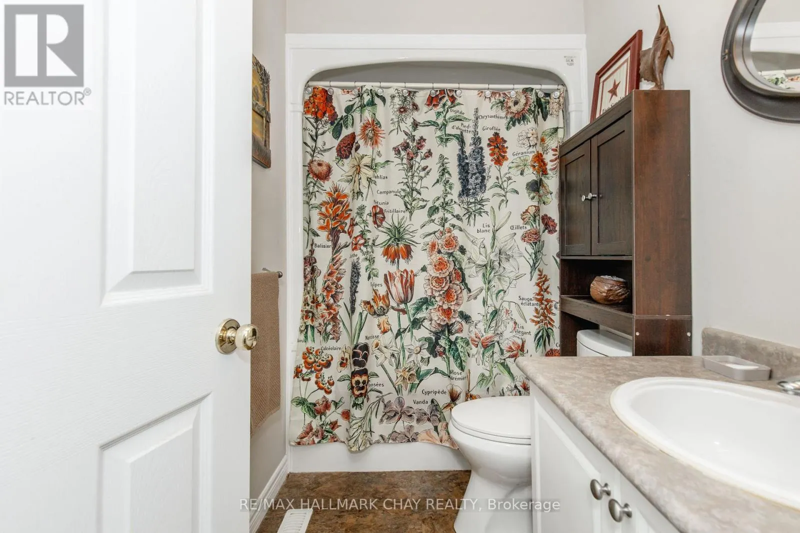 11 - 234 CUNDLES ROAD E