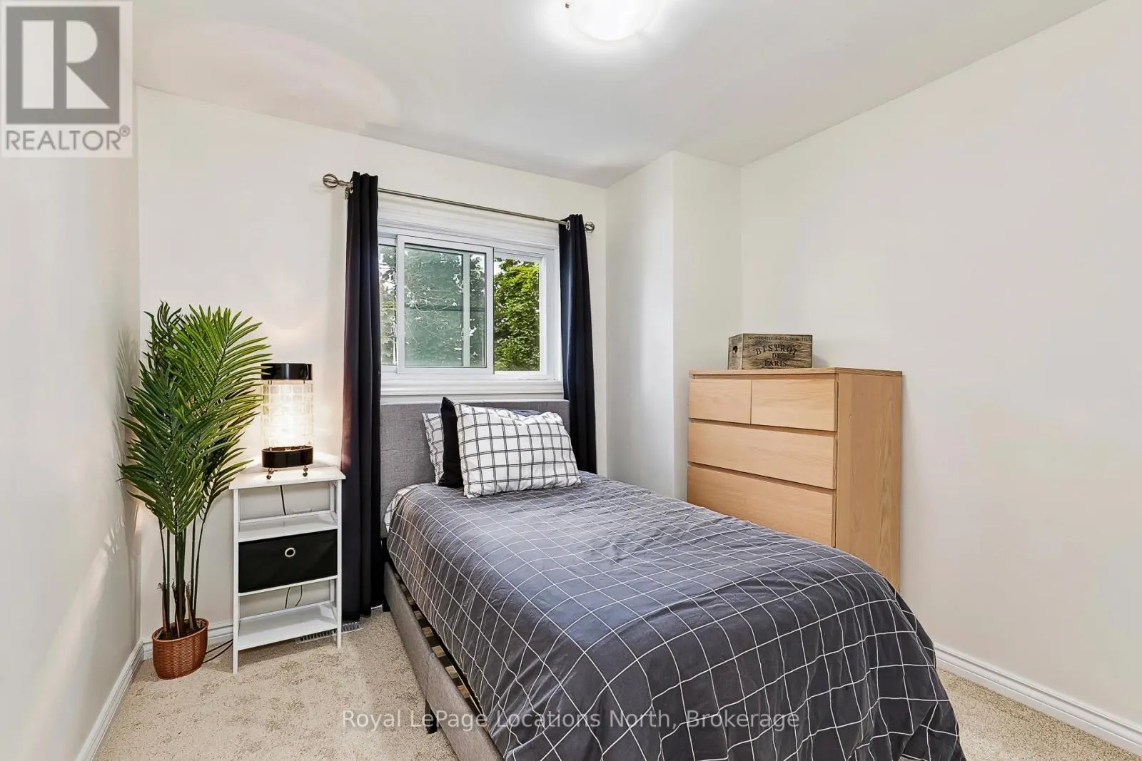 585 TENTH STREET