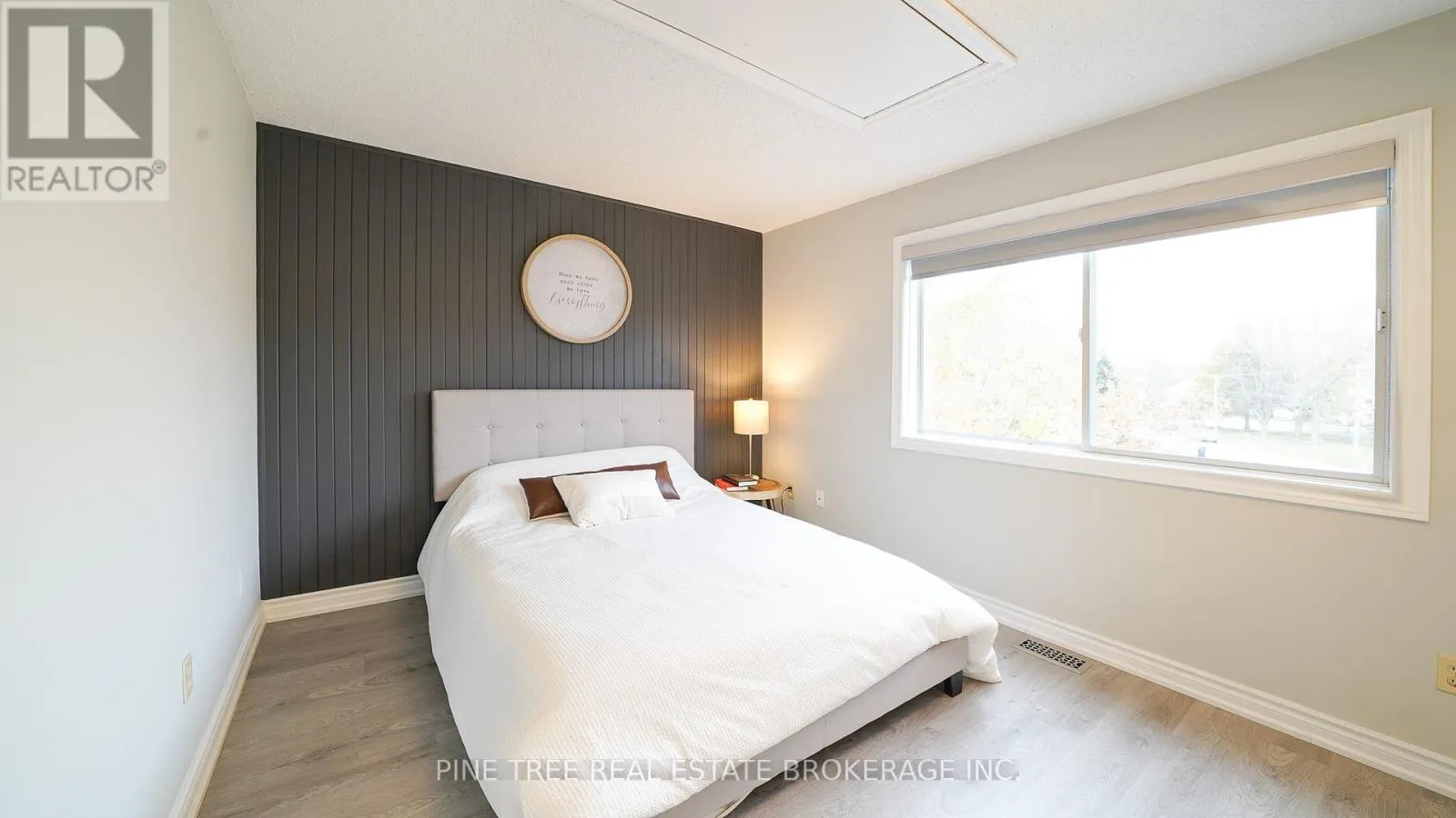 11 - 30 LAGUNA PARKWAY