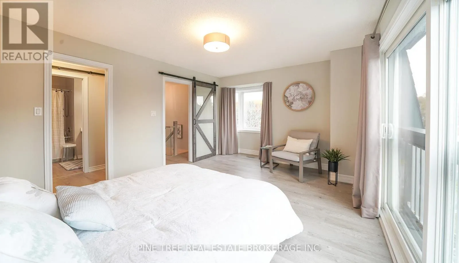 11 - 30 LAGUNA PARKWAY