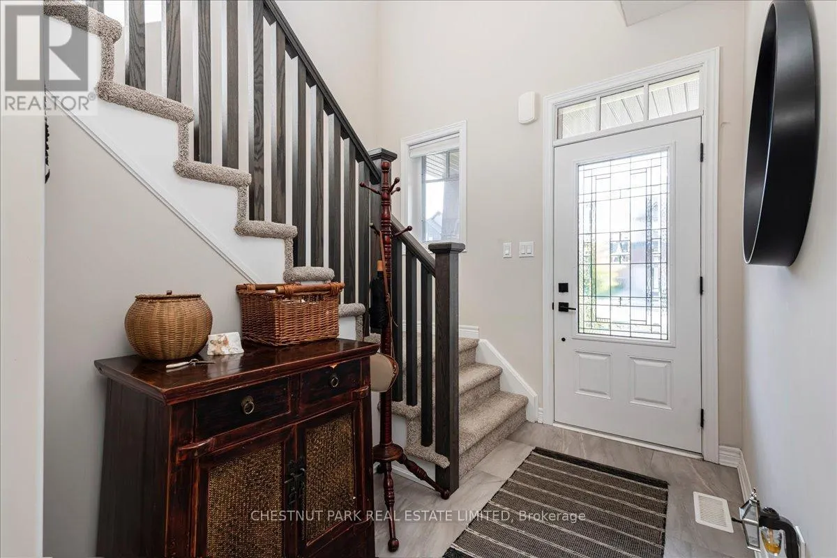 64 FOLEY CRESCENT