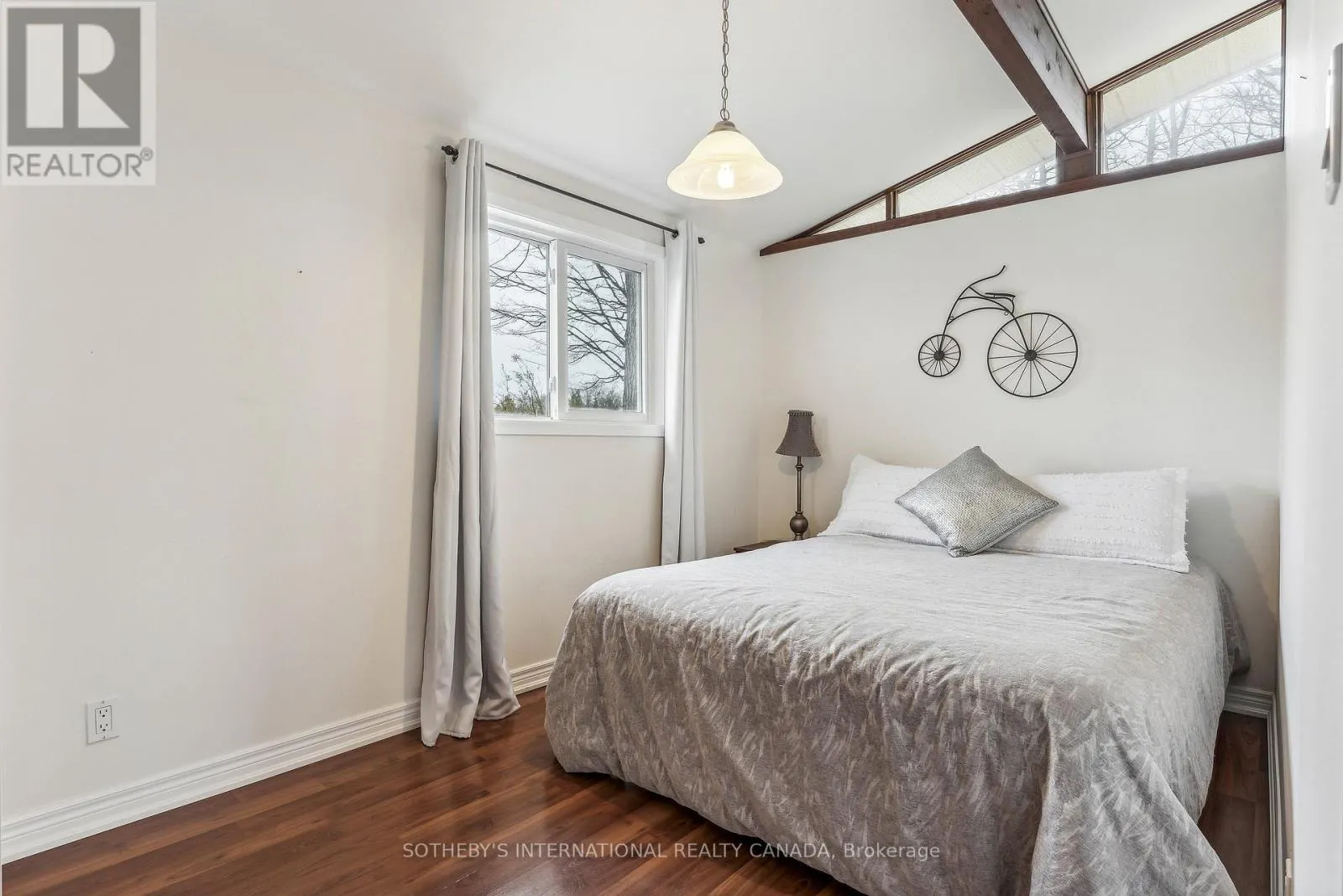 400 OXBOW PARK DRIVE