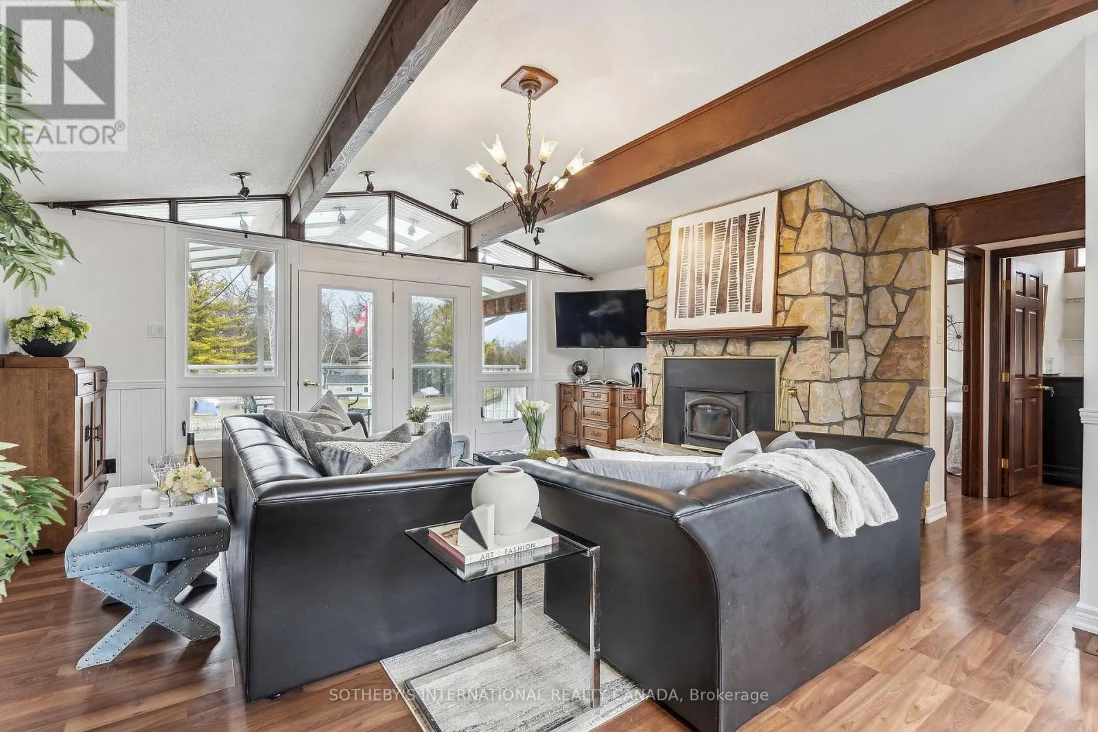 400 OXBOW PARK DRIVE