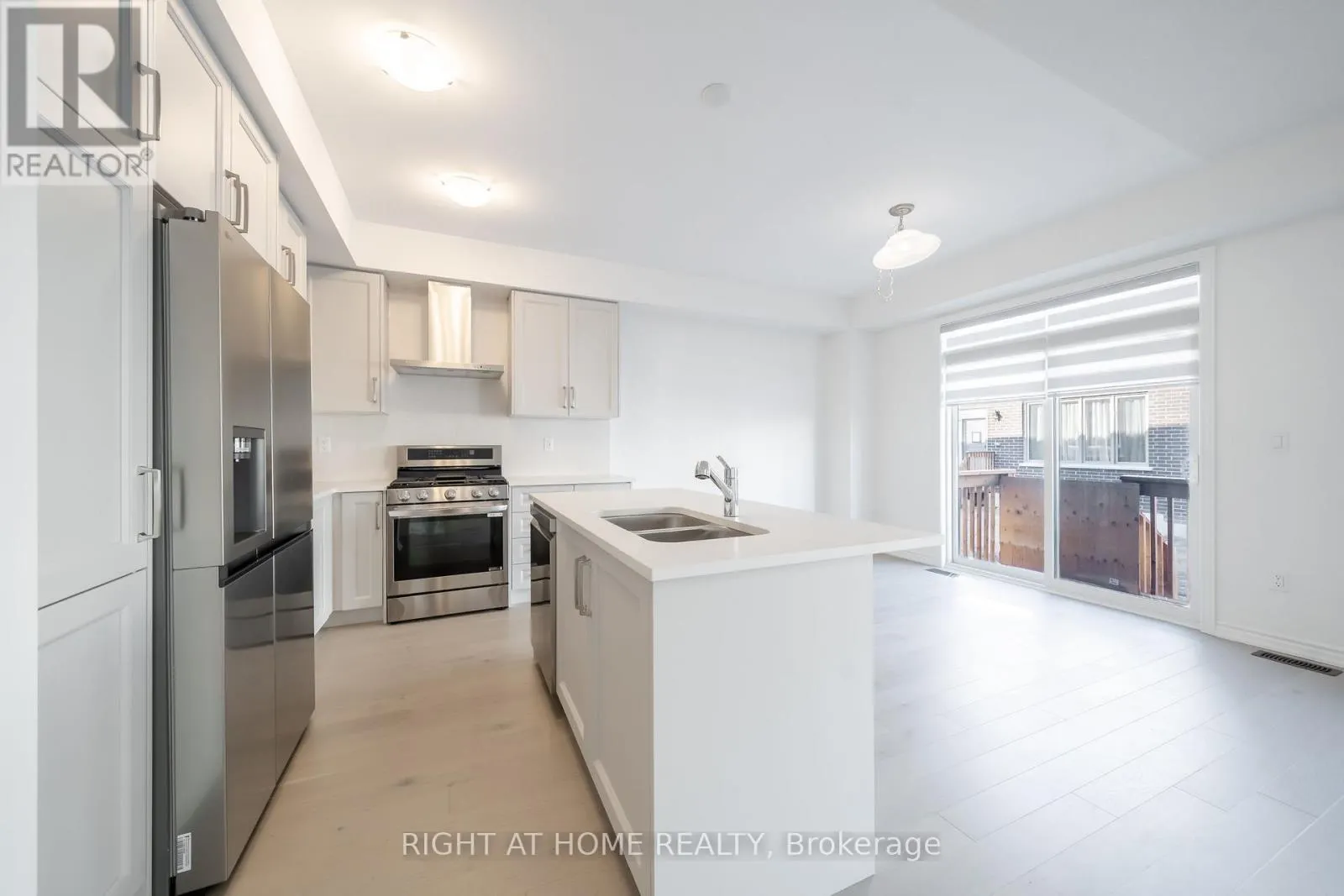 26 WEST OAK TRAIL