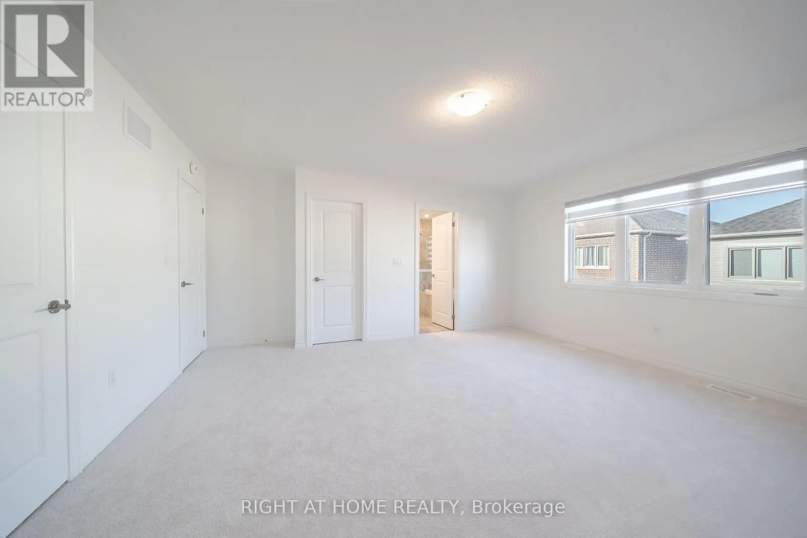 26 WEST OAK TRAIL