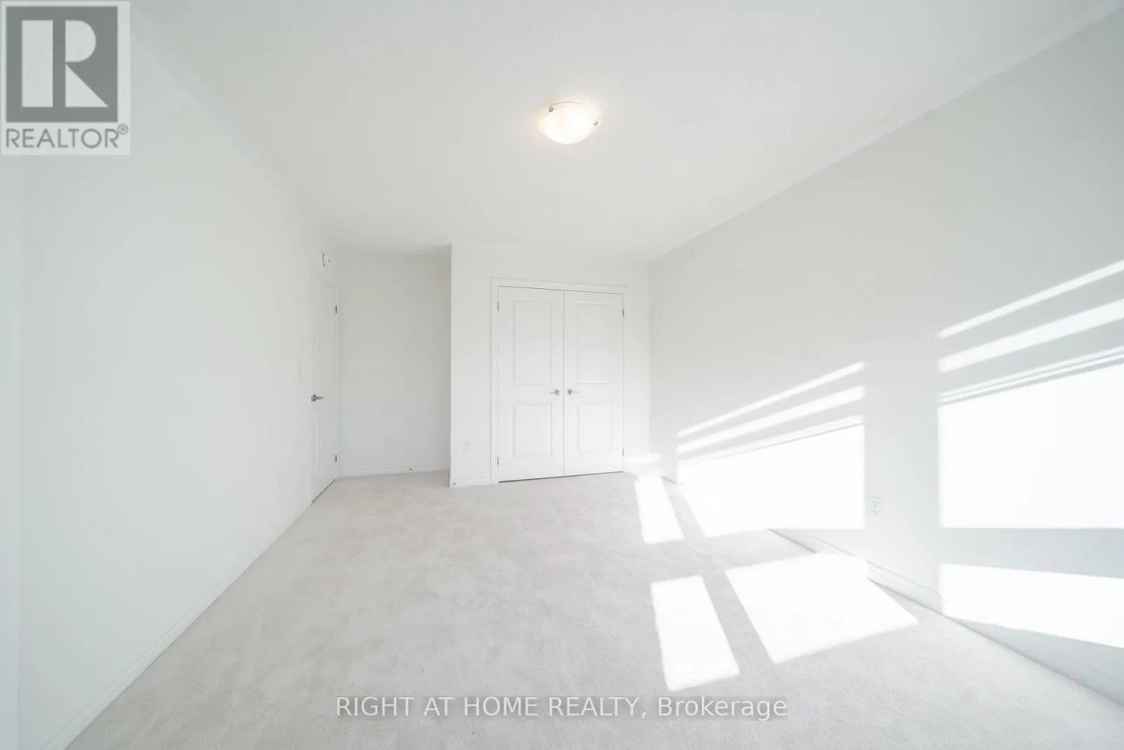 26 WEST OAK TRAIL