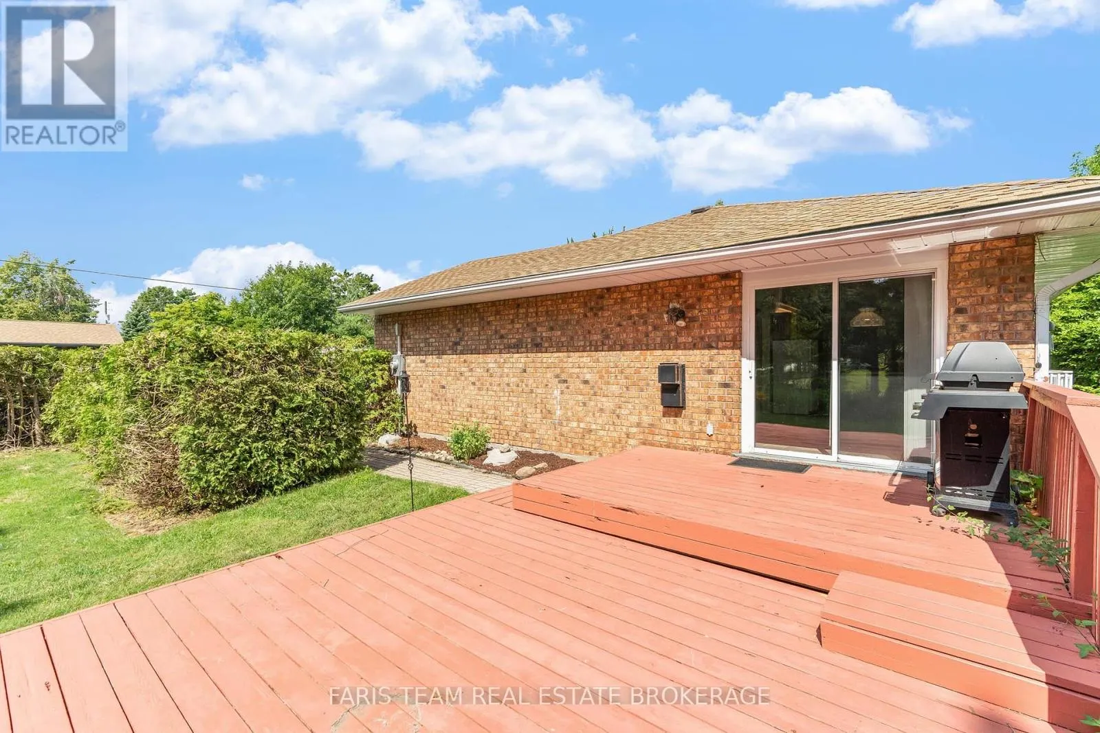 53 MAPLE DRIVE