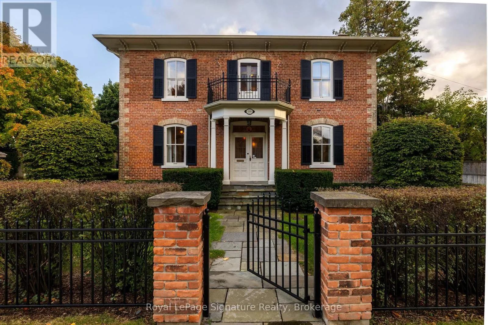 186 THIRD STREET