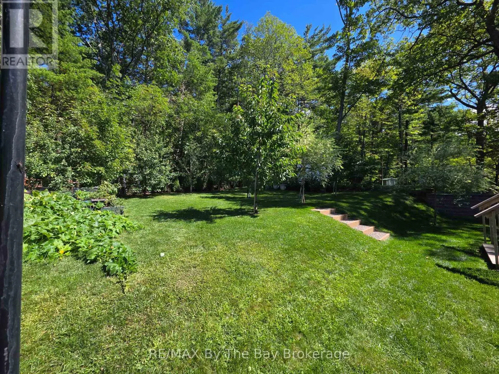 37 WESLEY AVENUE