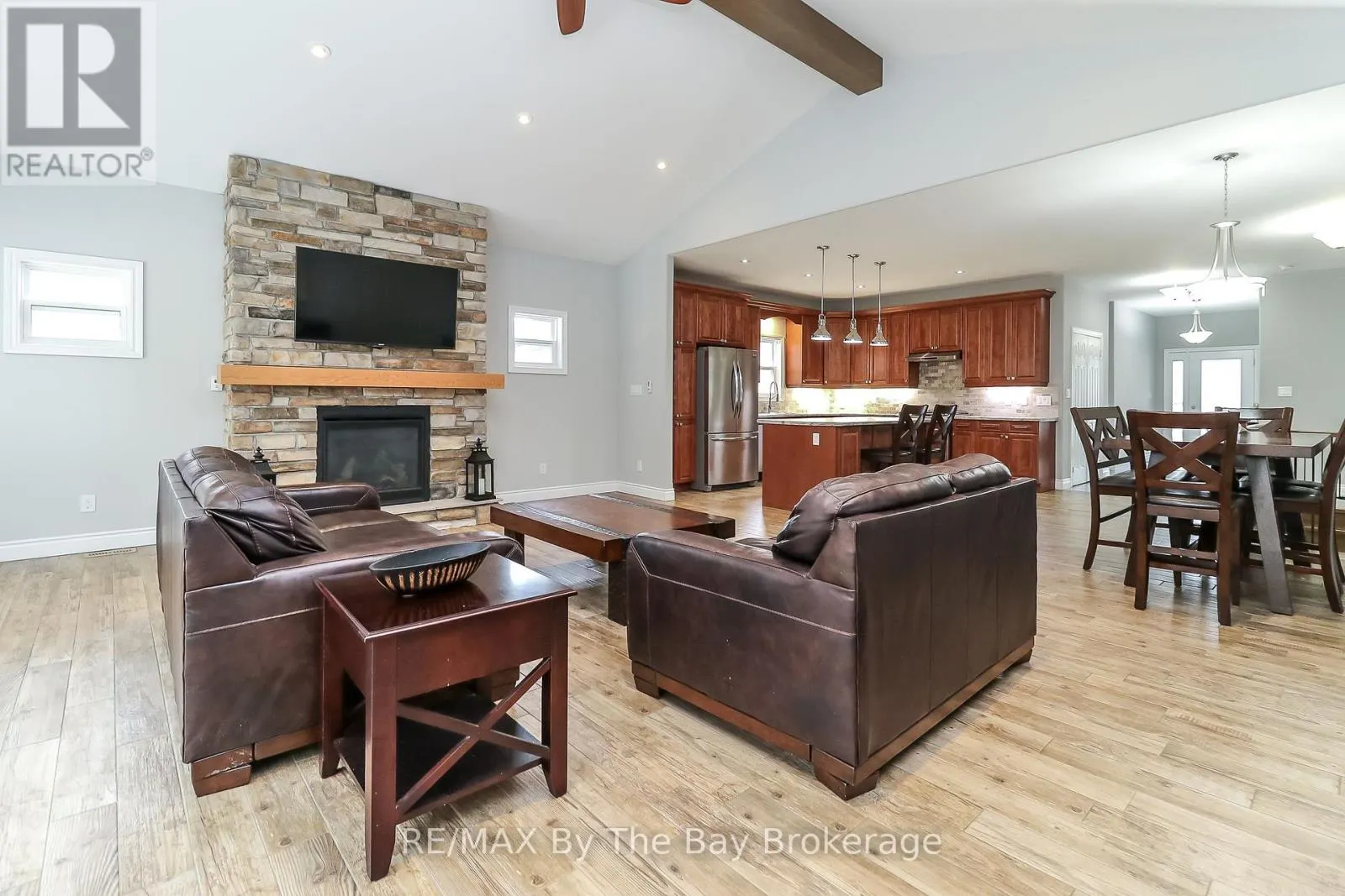 37 WESLEY AVENUE