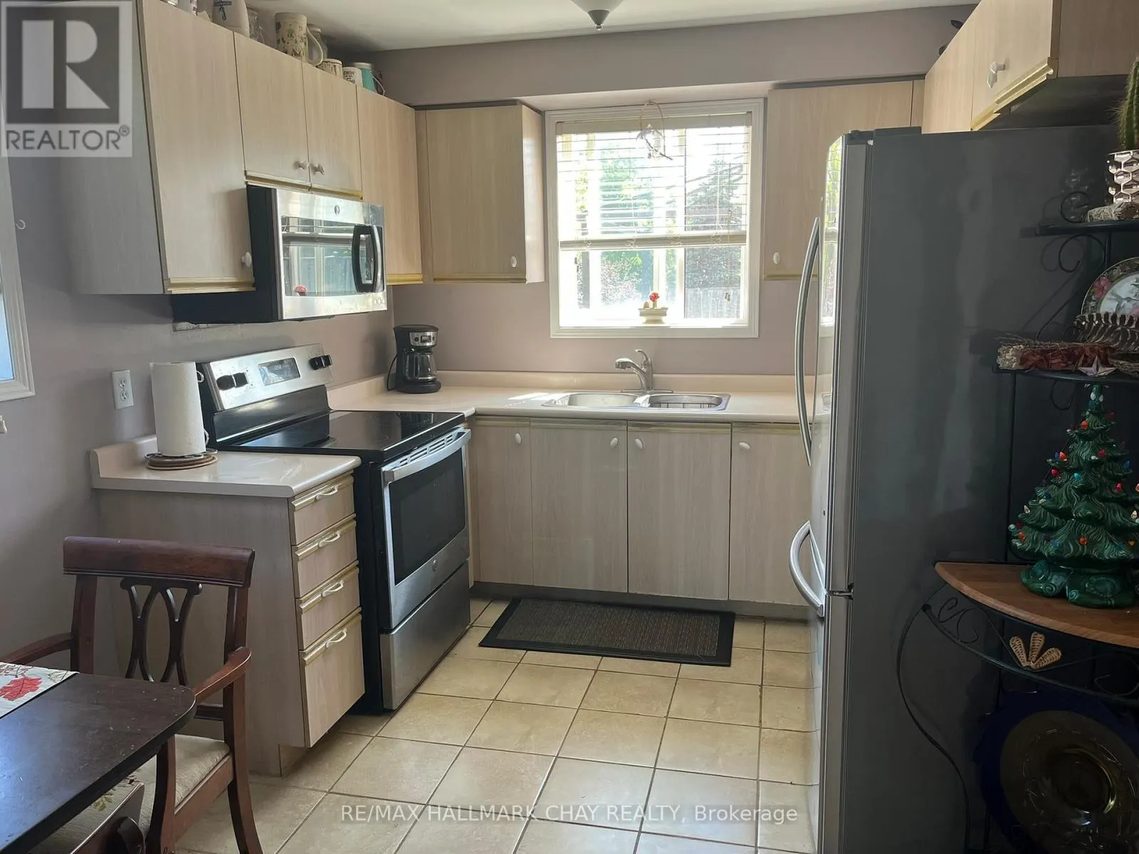 29 CHARLESON DRIVE