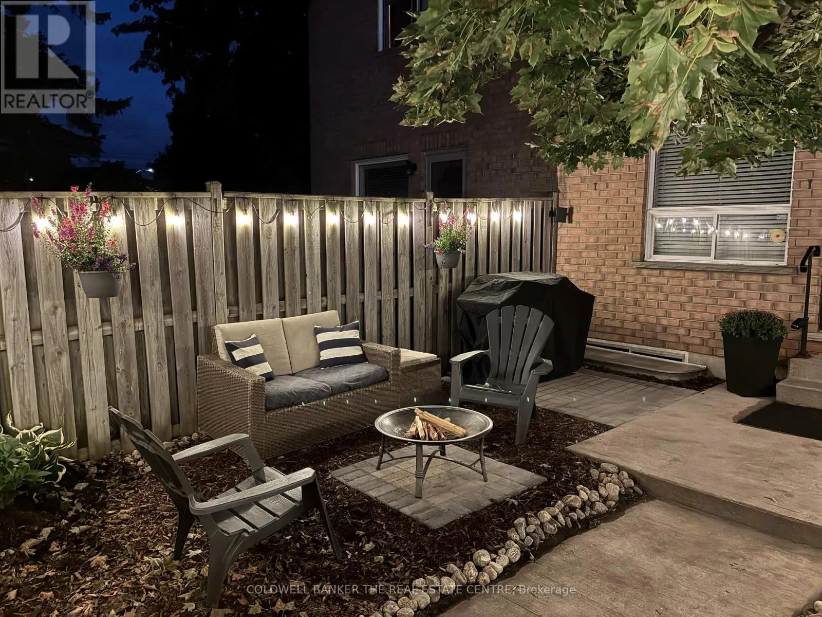 10 - 234 CUNDLES ROAD E