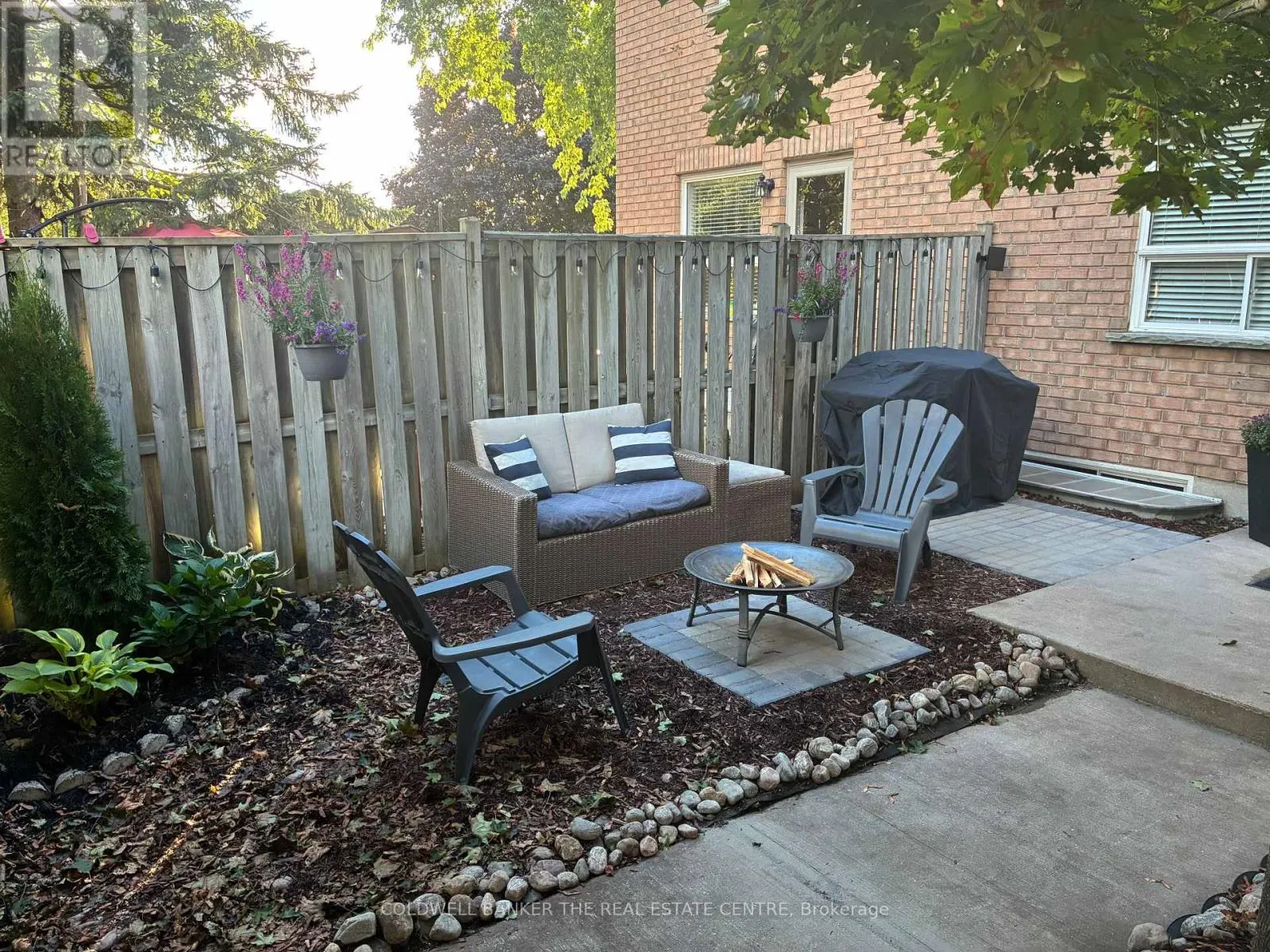10 - 234 CUNDLES ROAD E