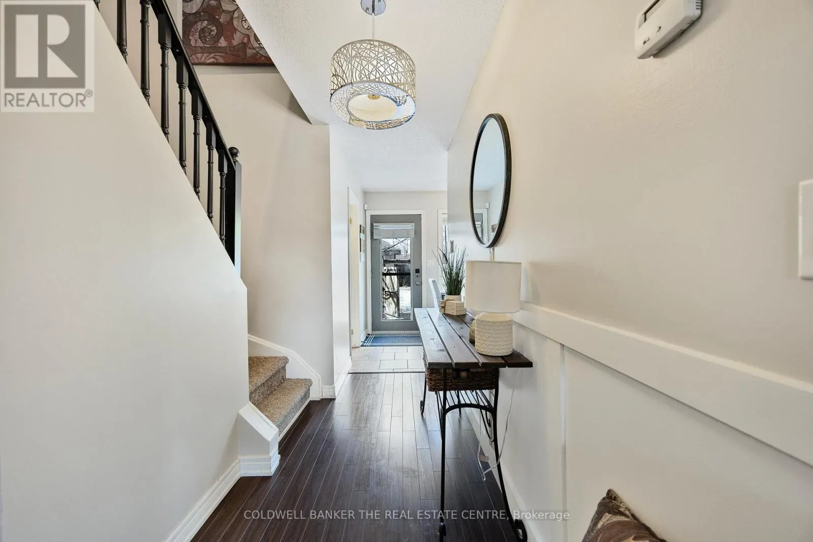 10 - 234 CUNDLES ROAD E