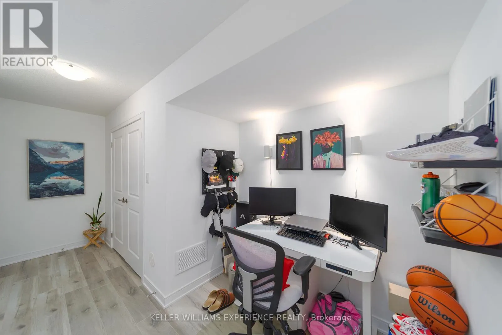 22 RED MAPLE LANE