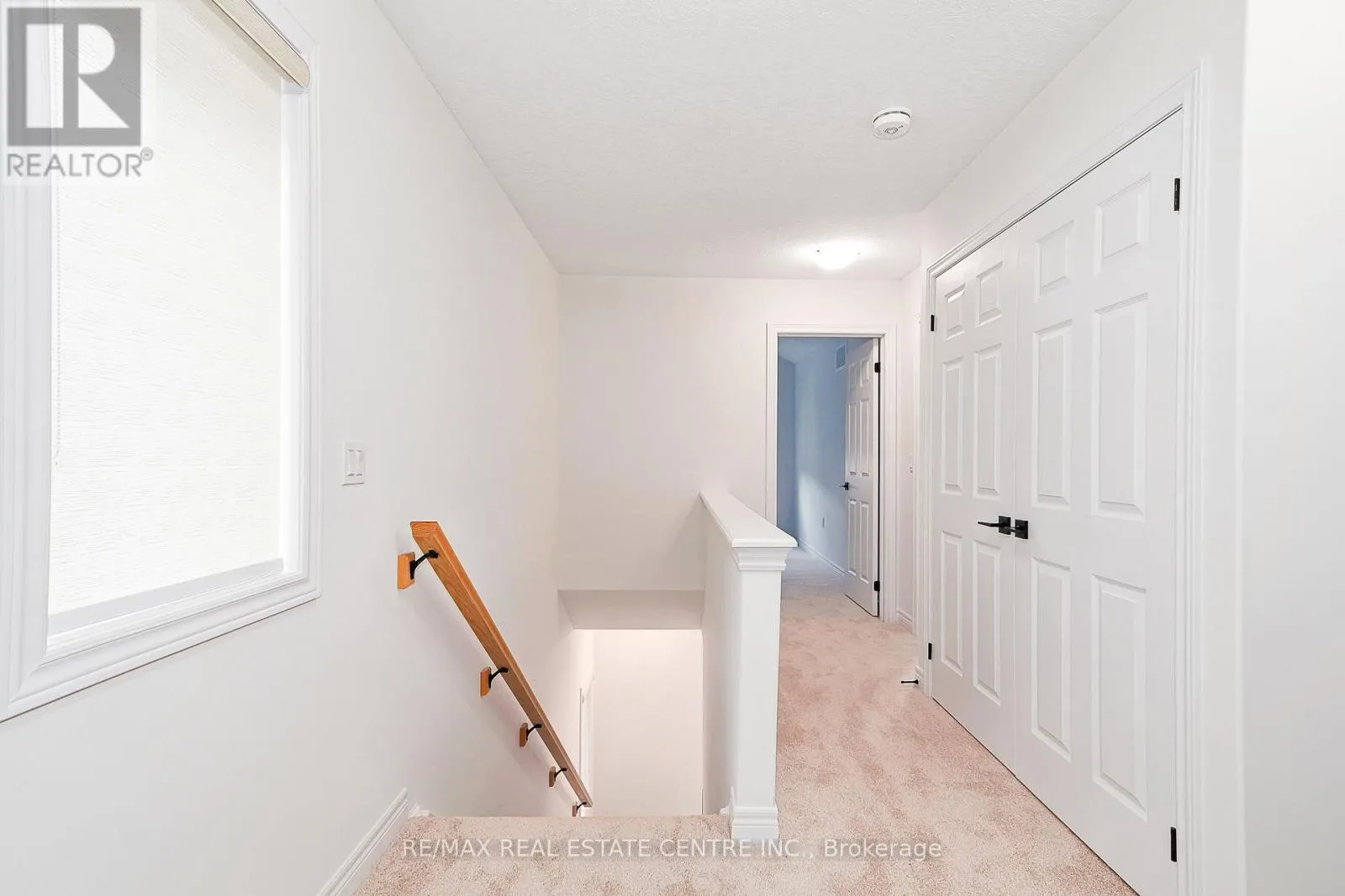 15 SHIPLEY AVENUE W