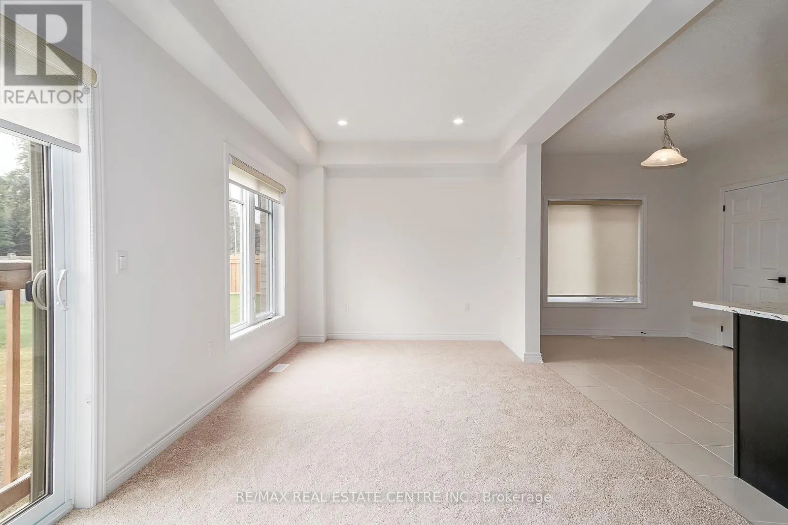 15 SHIPLEY AVENUE W