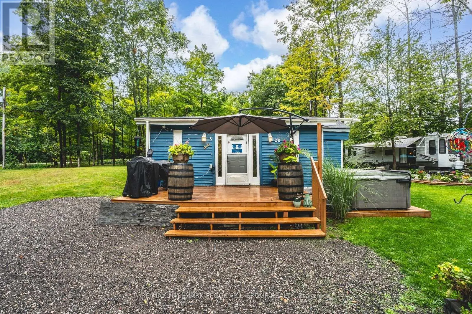 28 WOZNIAK ROAD