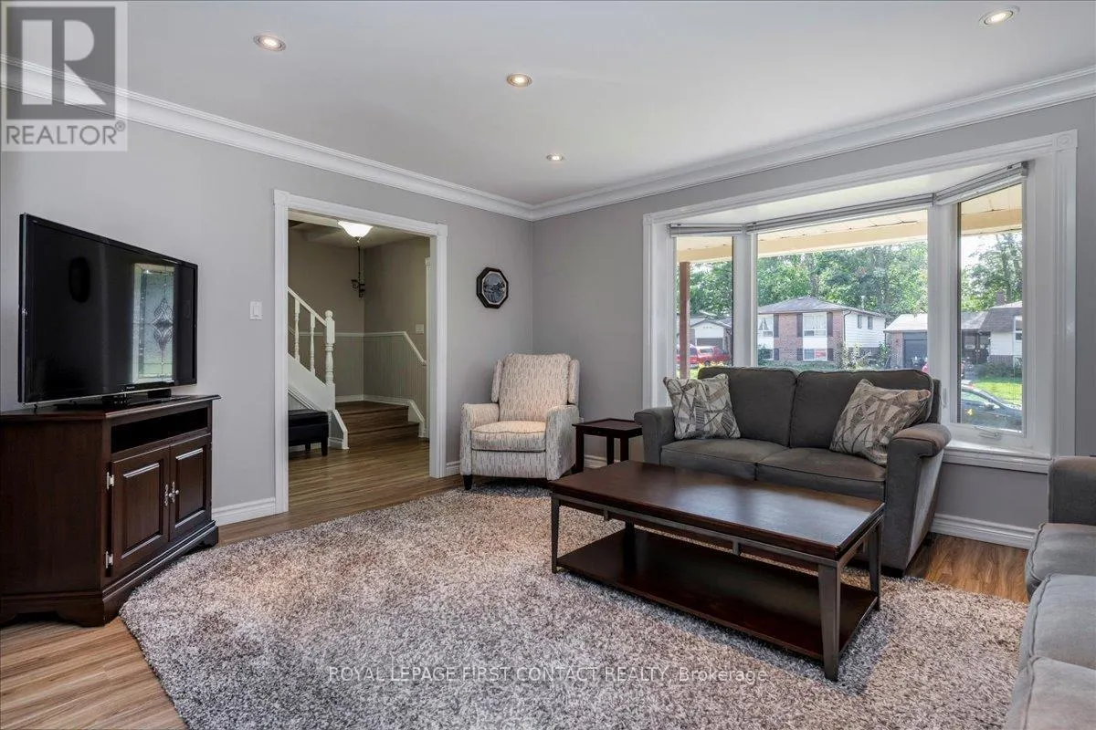 23 VIRGILWOOD CRESCENT