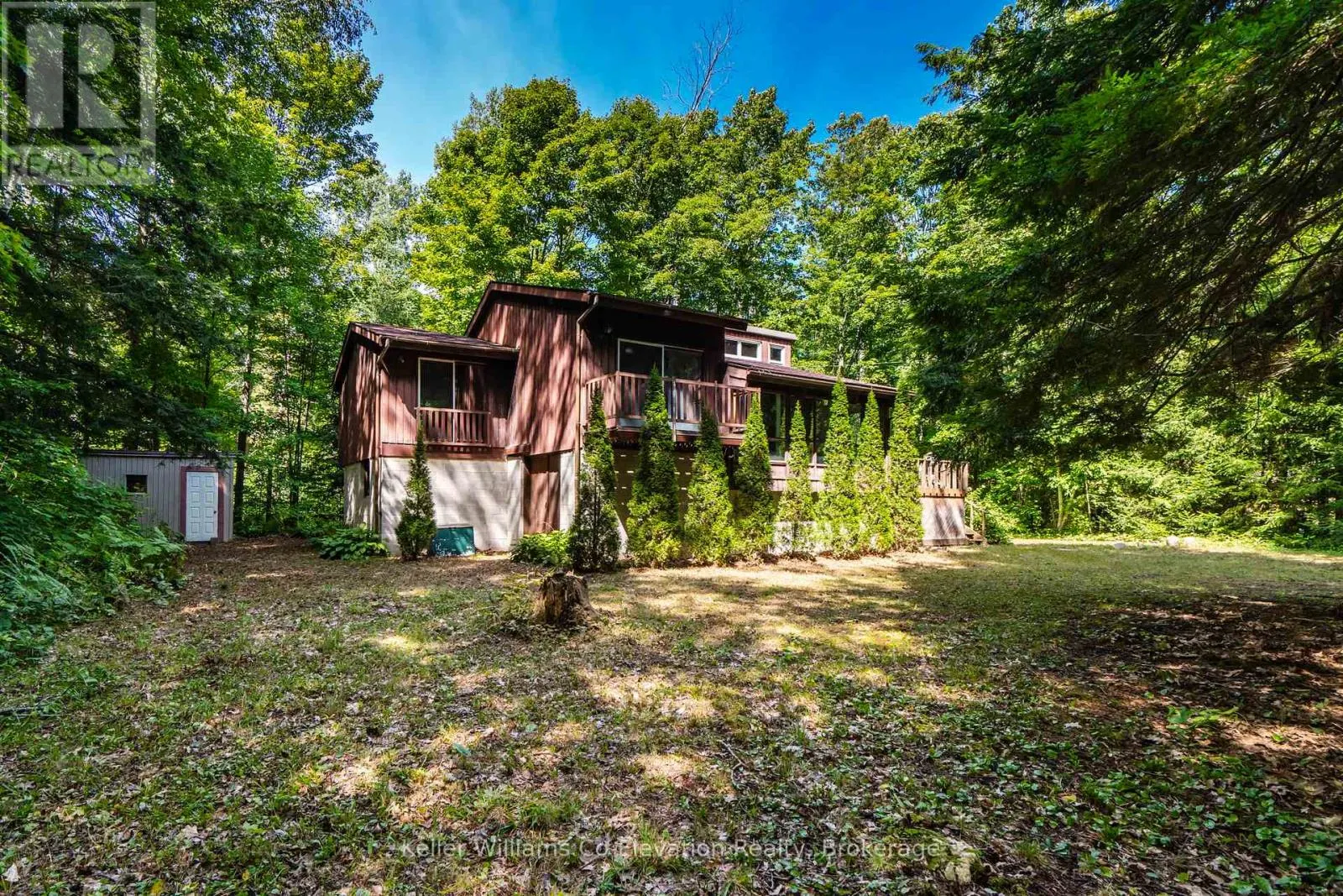 35 CROOKED CREEK CRESCENT
