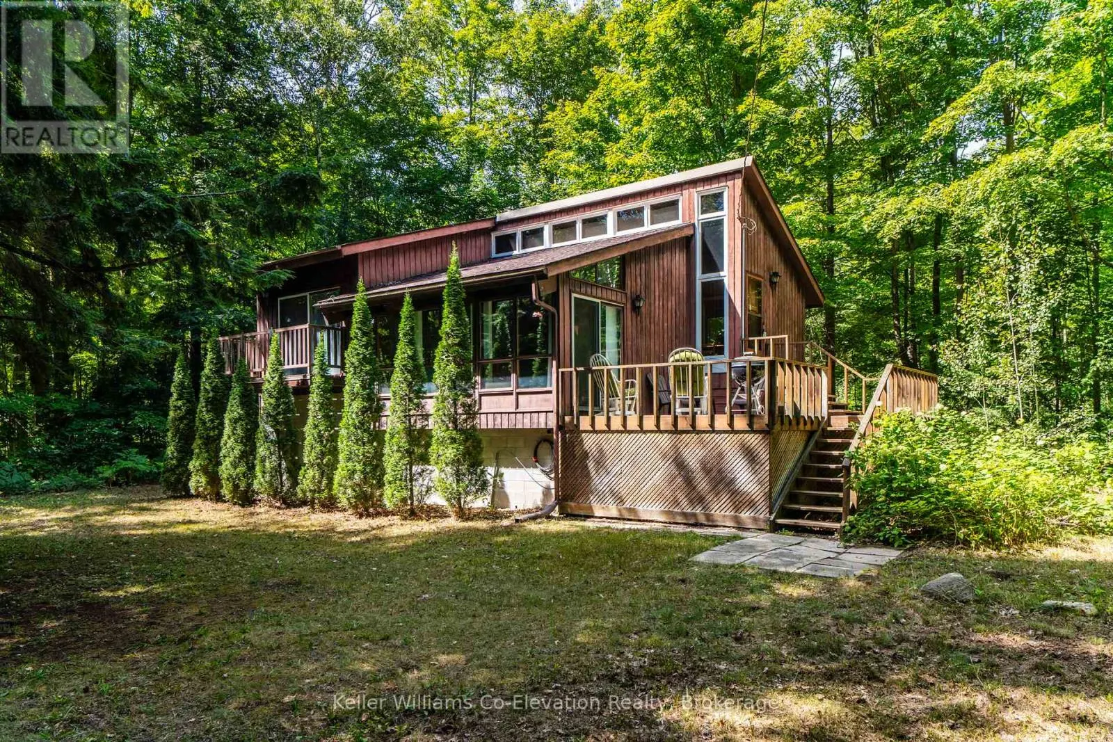 35 CROOKED CREEK CRESCENT