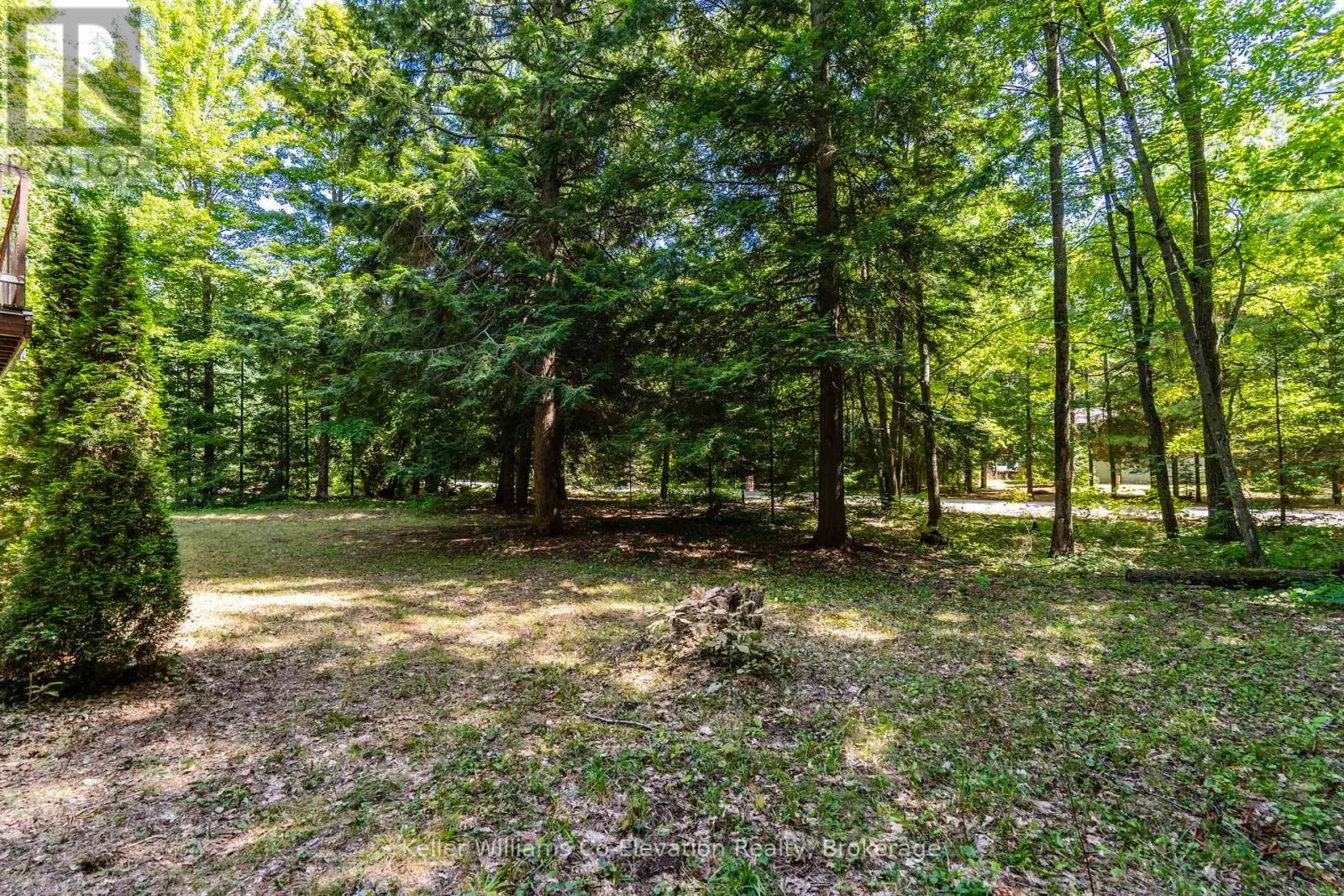 35 CROOKED CREEK CRESCENT