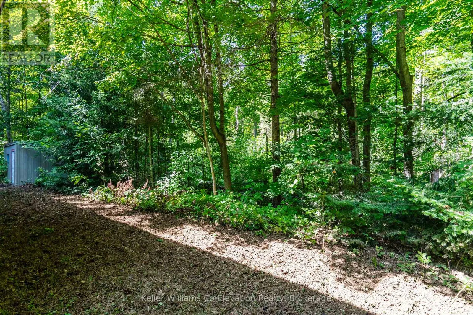 35 CROOKED CREEK CRESCENT