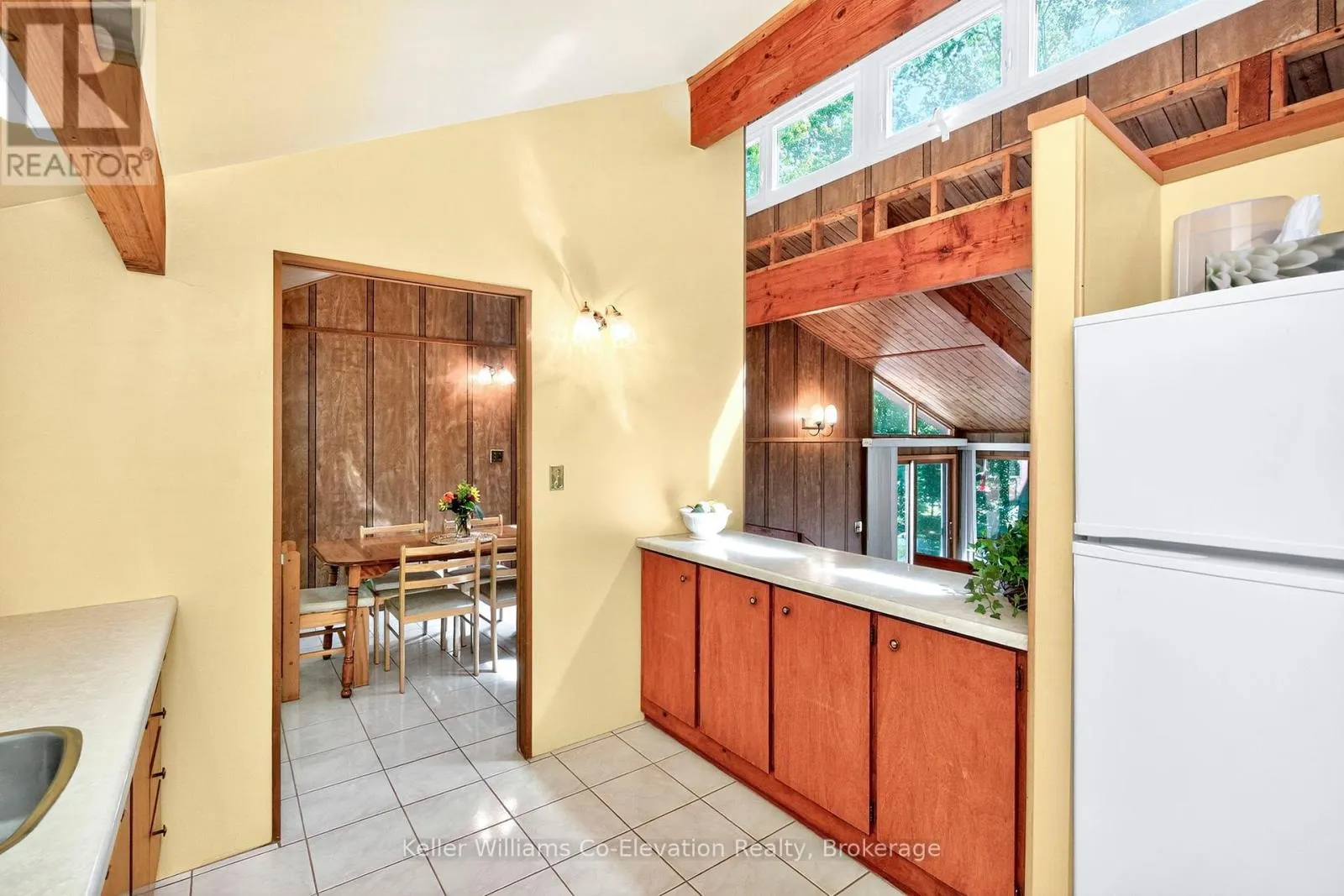 35 CROOKED CREEK CRESCENT