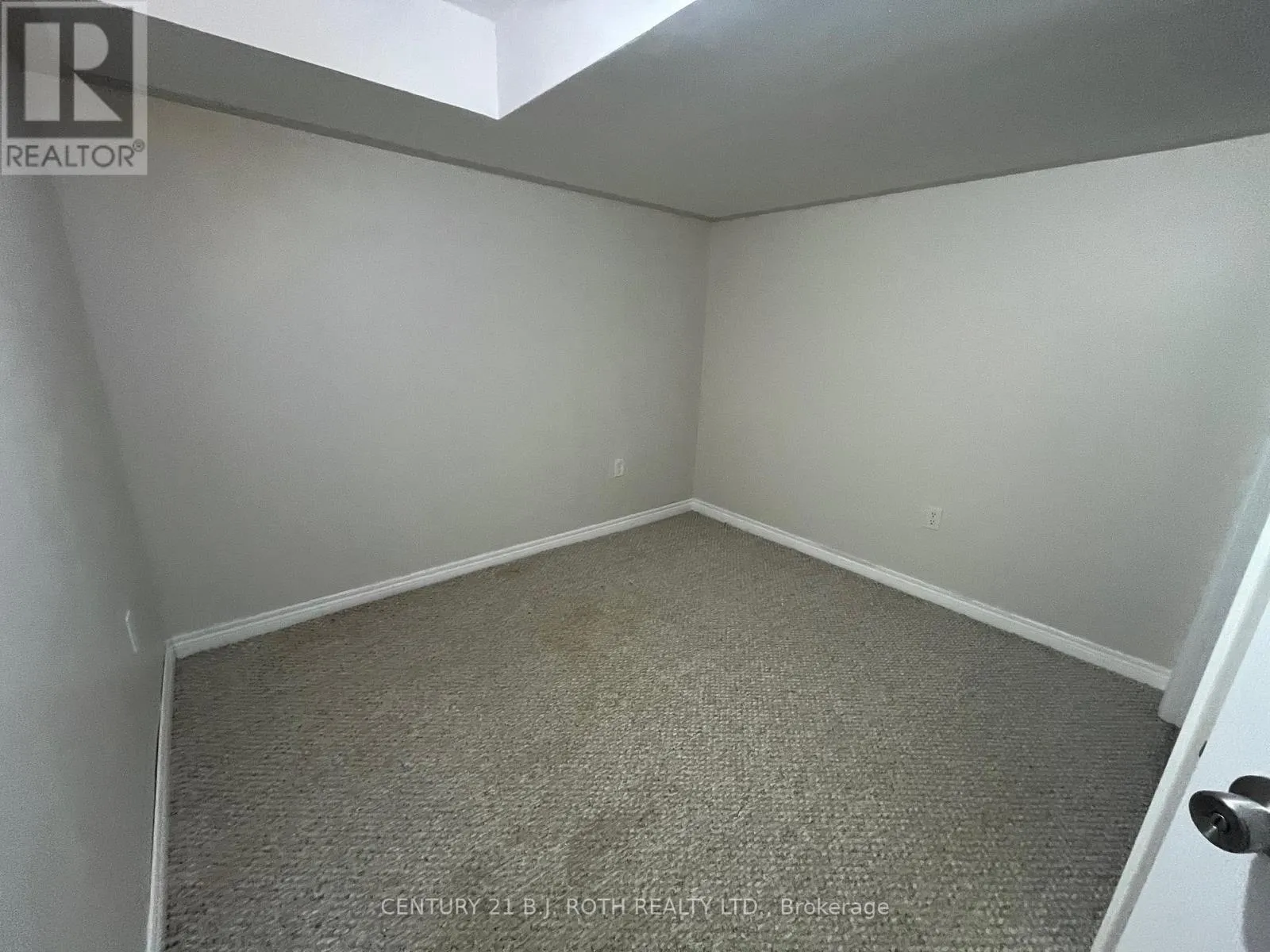 1 GOLDEN EAGLE WAY