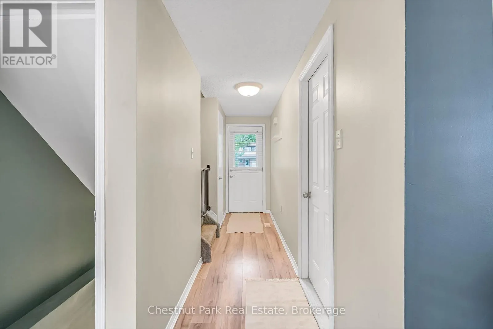 204 HICKLING TRAIL