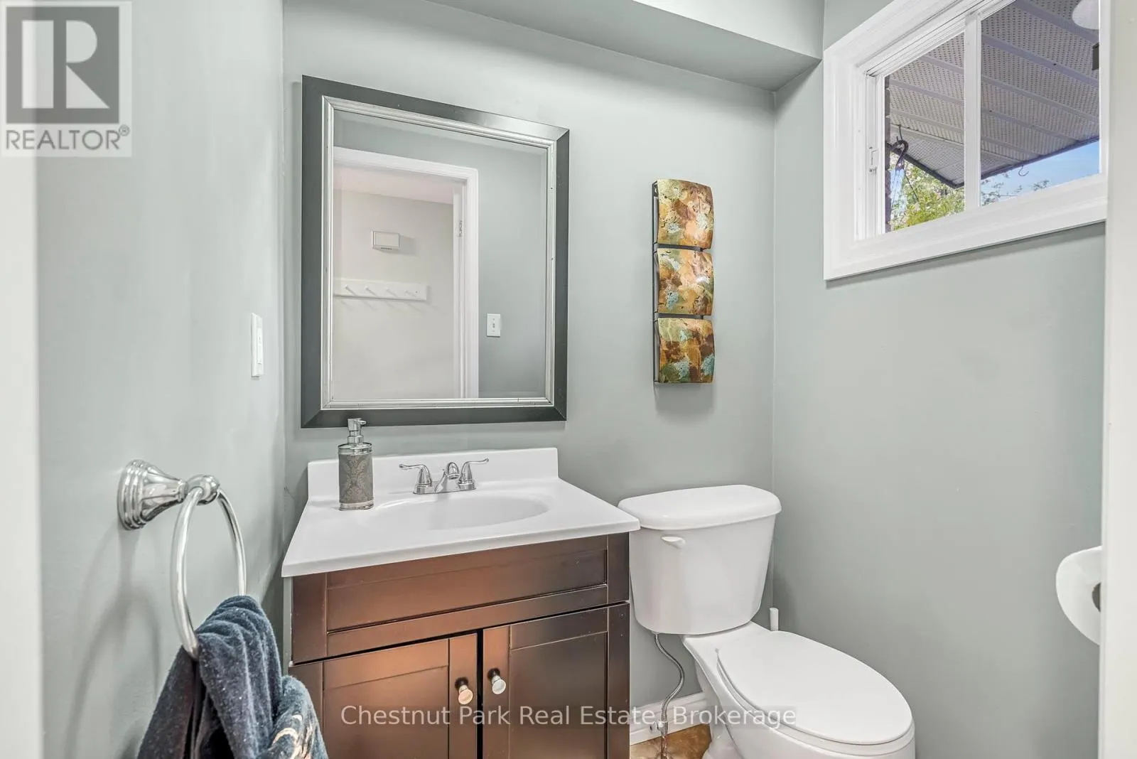 204 HICKLING TRAIL