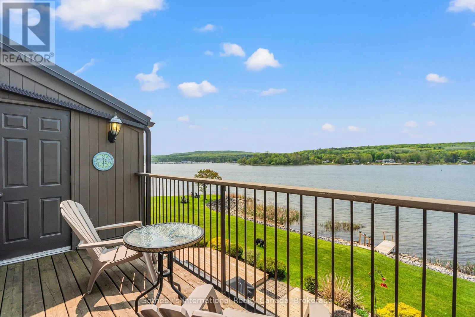 10 - 8 BECK BOULEVARD, #10