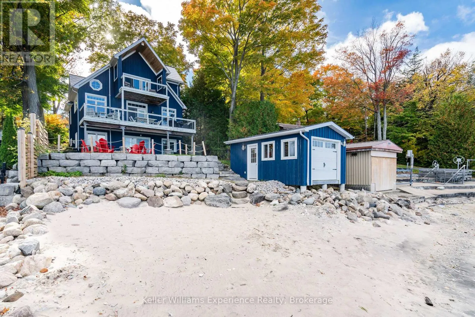 1749 CHAMPLAIN ROAD