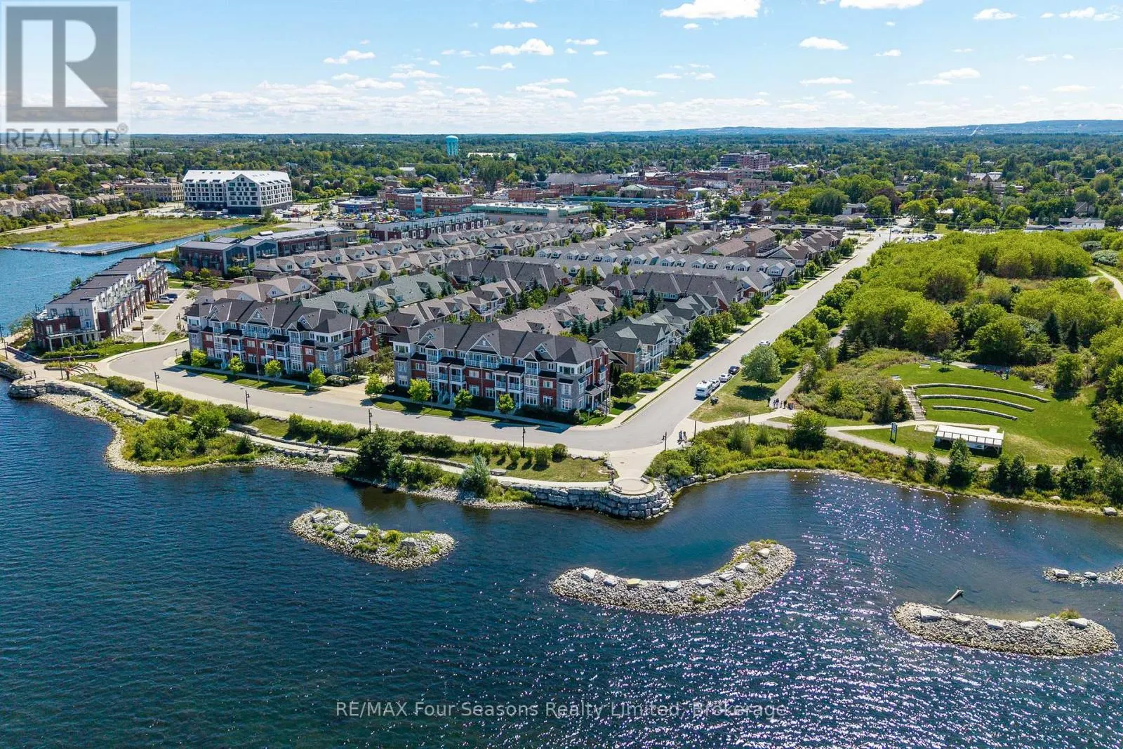 13 WESTMOUNT MEWS