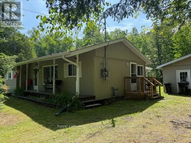 2198 CHAMPLAIN ROAD