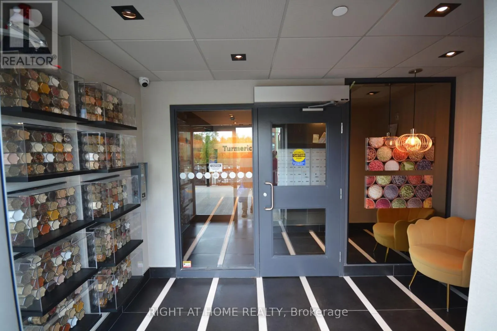 411 - 8 CULINARY LANE