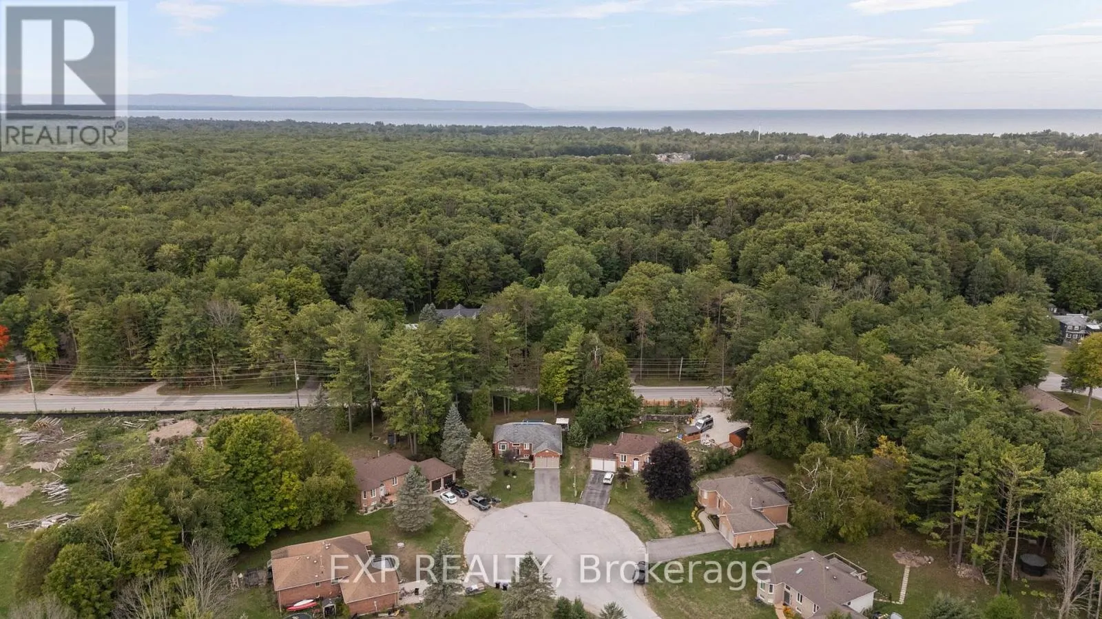 9 BIRDIE COURT