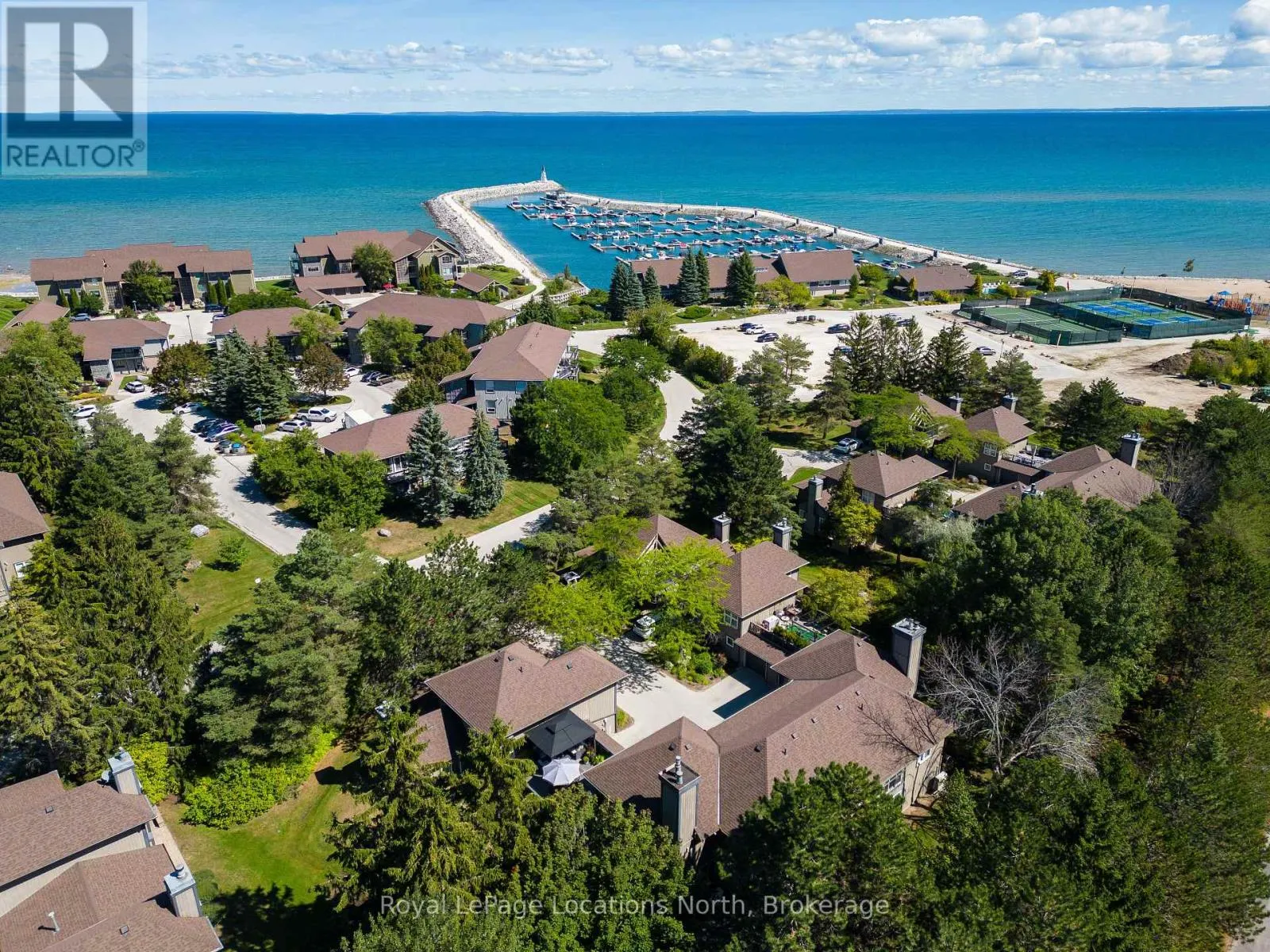417 MARINERS WAY